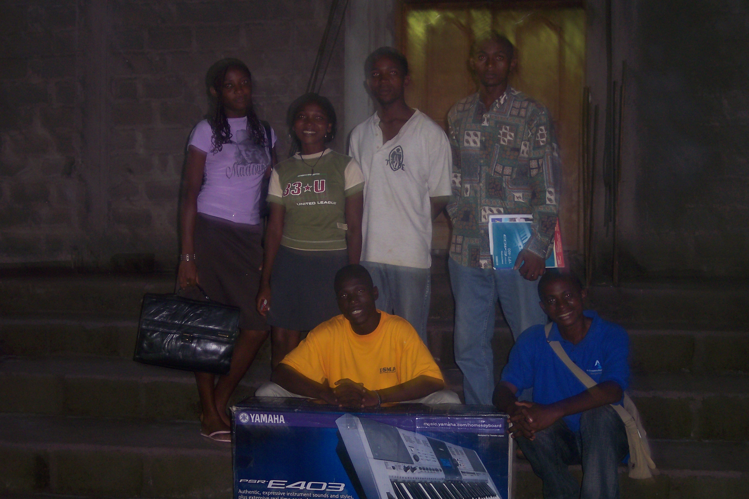 picture030.jpg